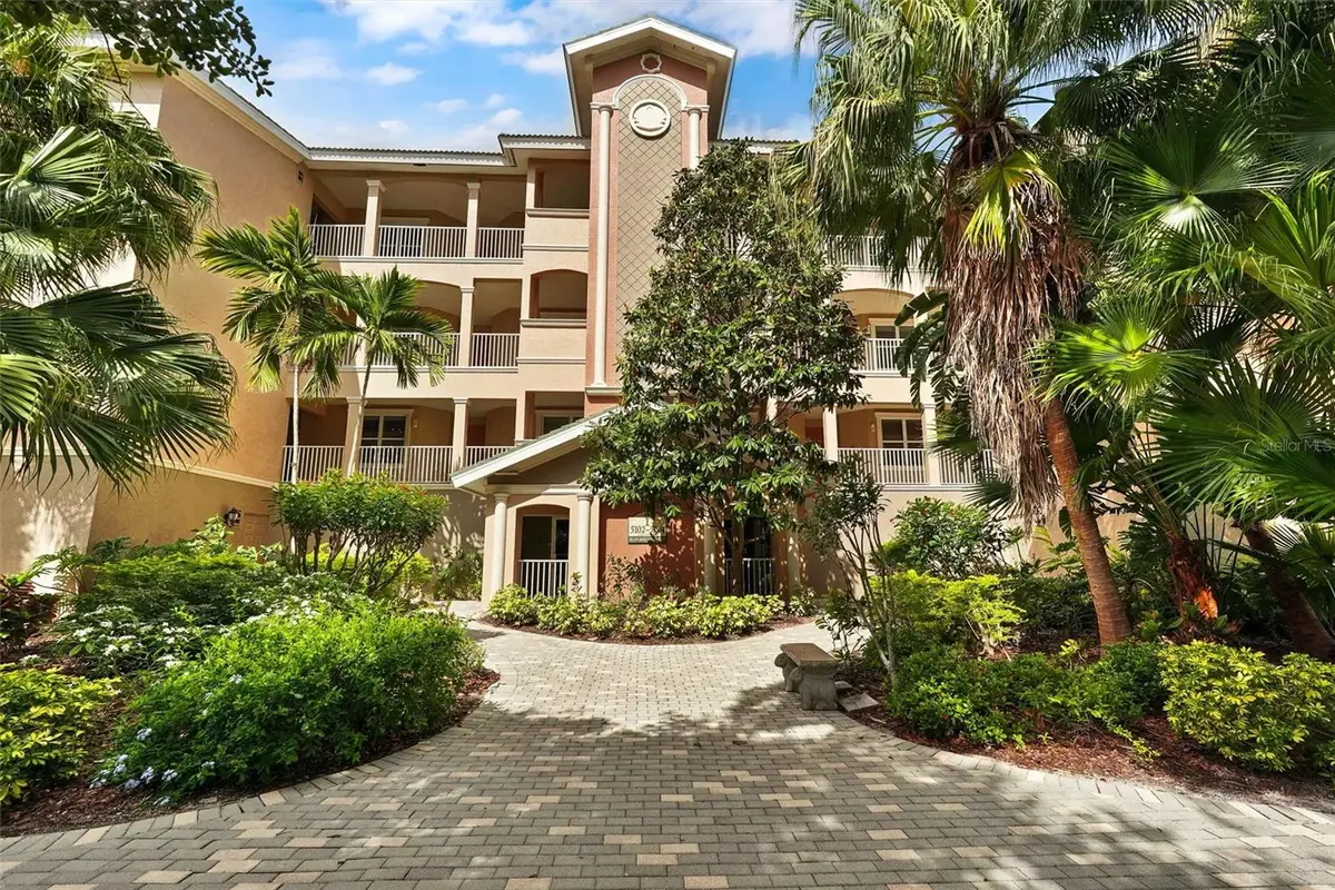 5110 Manorwood Drive #3D, Sarasota, FL 34235 - #1