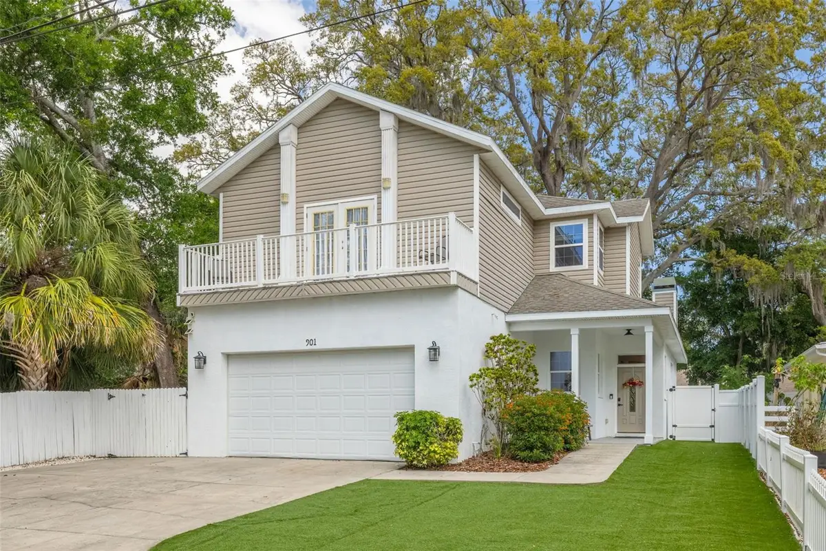 901 Virginia Avenue, Tarpon Springs, FL 34689 - #1