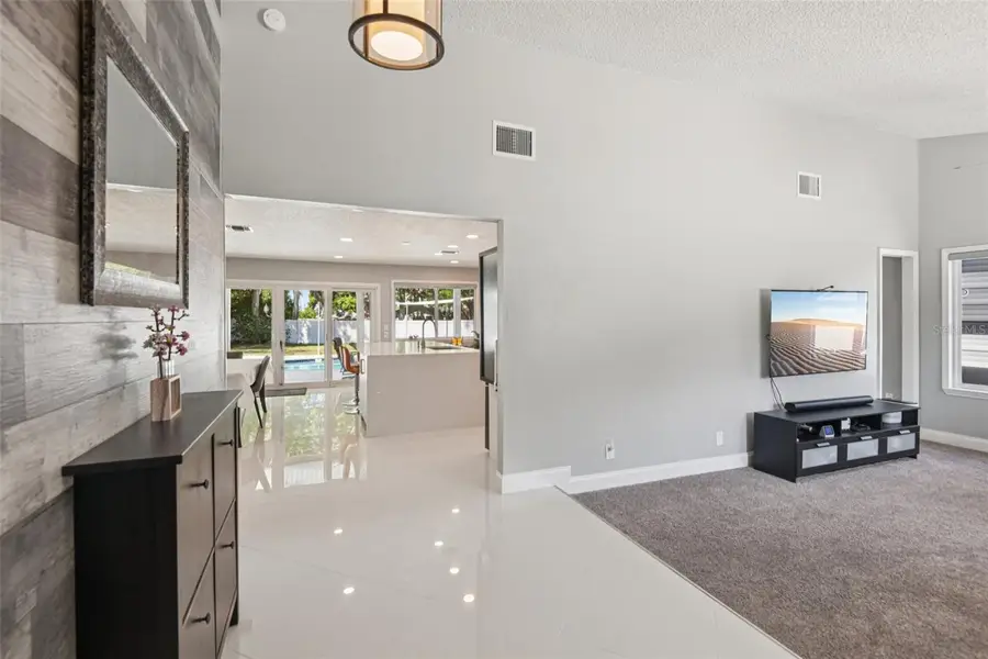 10000 W Bay Street, Seminole, FL 33776 - #3