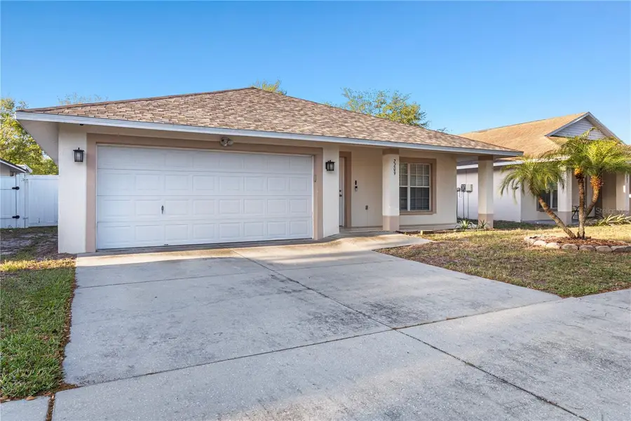 2209 Pleasure Run Drive, Ruskin, FL 33570 - #2
