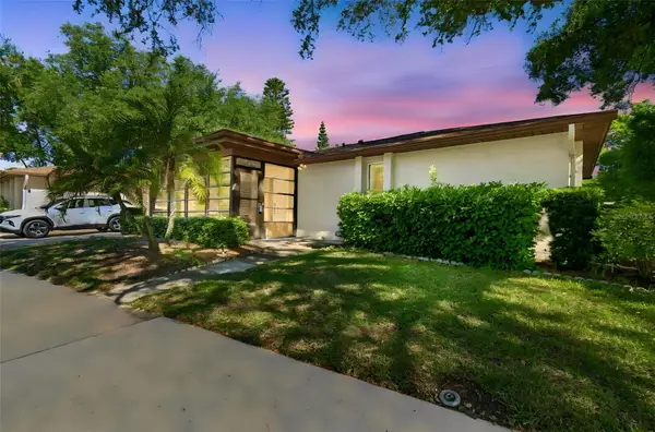 2150 Shelly Drive #B, PALM HARBOR, FL 34684