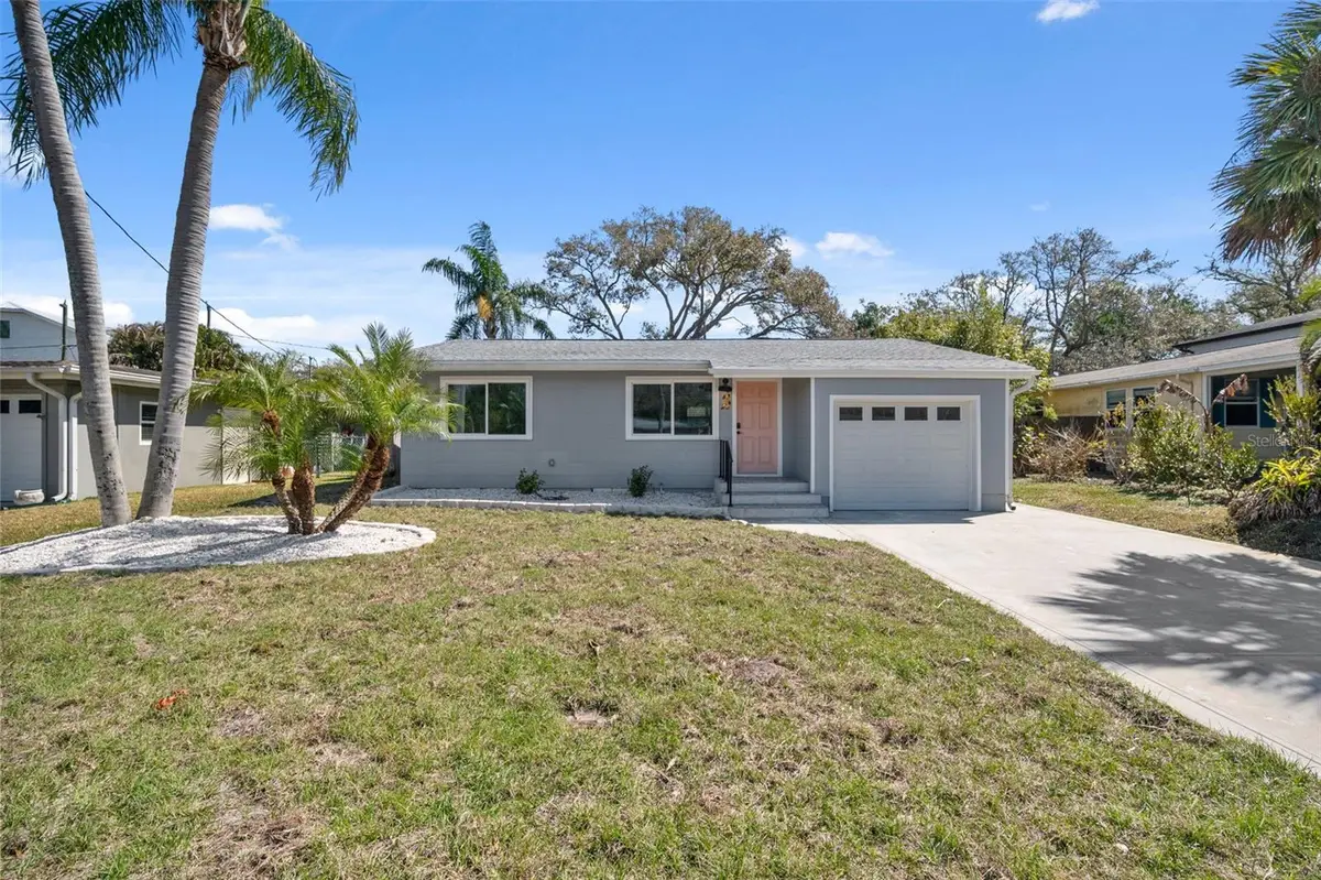 1841 Douglas Avenue, Dunedin, FL 34698 - #1