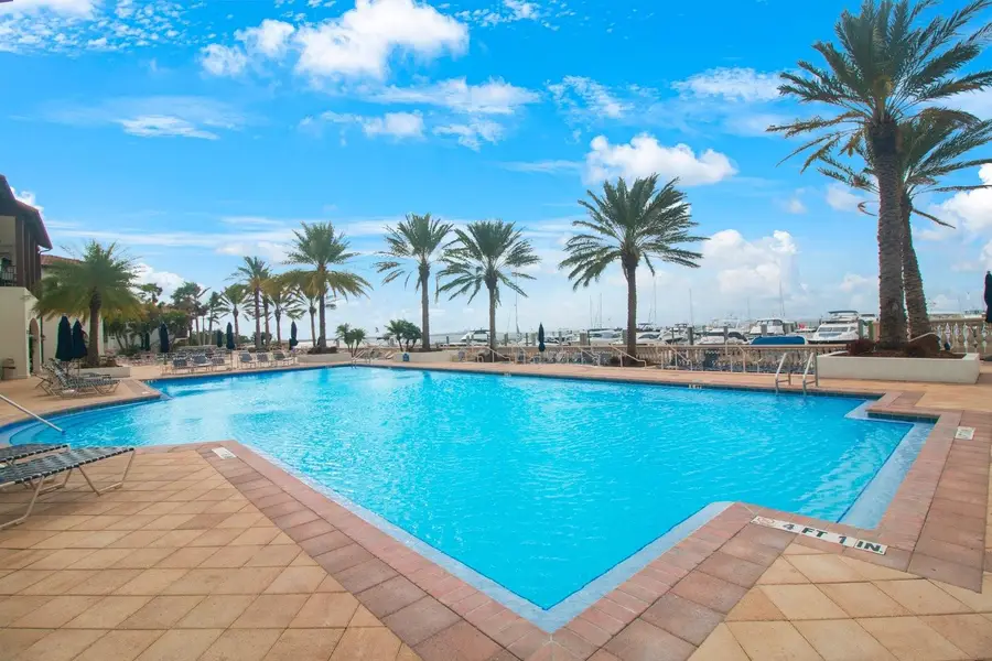 4884 Yacht Club Drive, Tampa, FL 33616 - #3