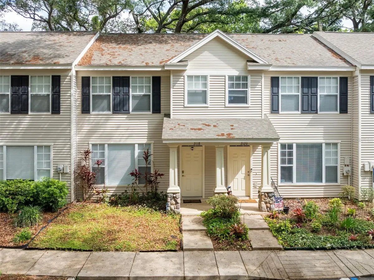 2118 Golden Oak Ln, Valrico, FL 33594 - #1