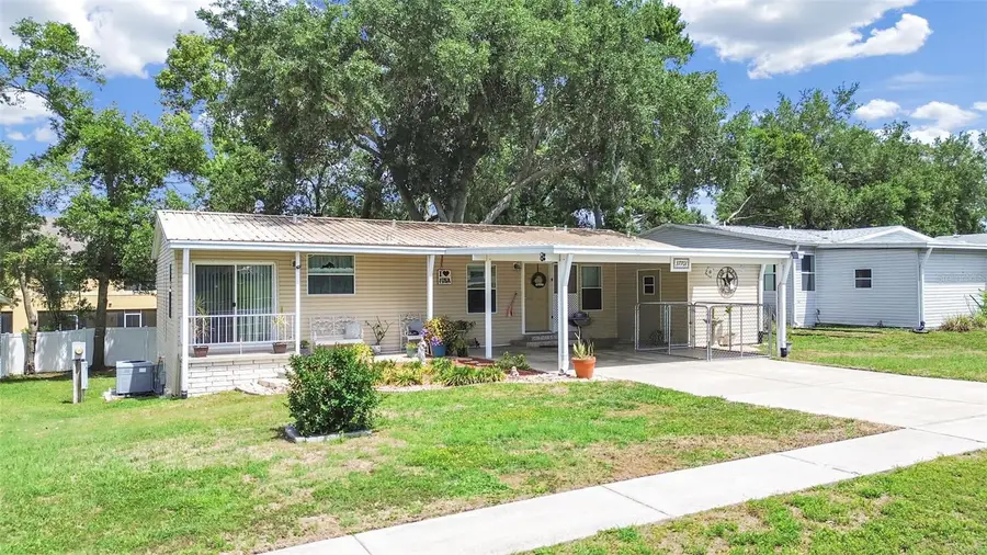 37701 Newal Avenue, Zephyrhills, FL 33542 - #3