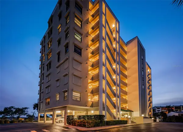 2530 Gary Circle #802, DUNEDIN, FL 34698