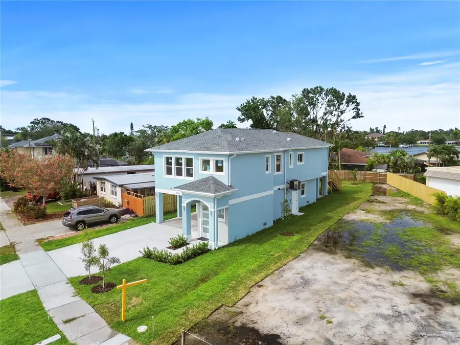 4234 4th Street S, Saint Petersburg, FL 33705 - #2