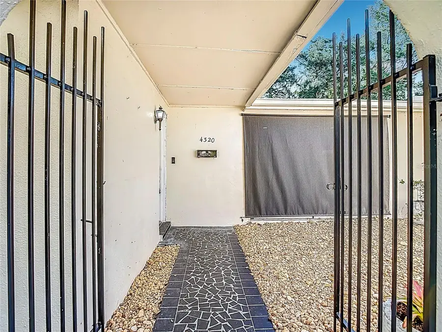 4320 Newbury Drive, New Port Richey, FL 34652 - #3