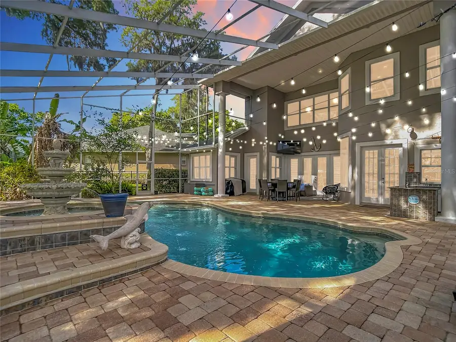 2425 Valrico Forest Drive, Valrico, FL 33594 - #2