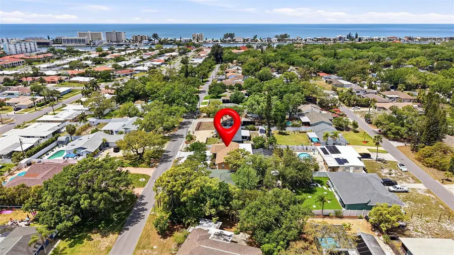 14649 Bay Drive, Largo, FL 33774 - #3