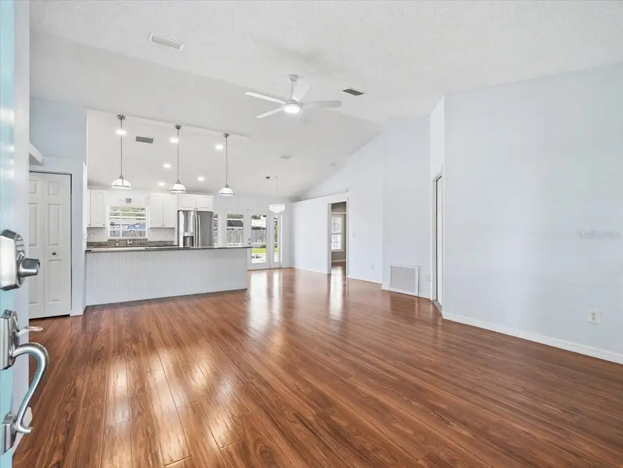 2310 39th Avenue N, Saint Petersburg, FL 33714 - #3