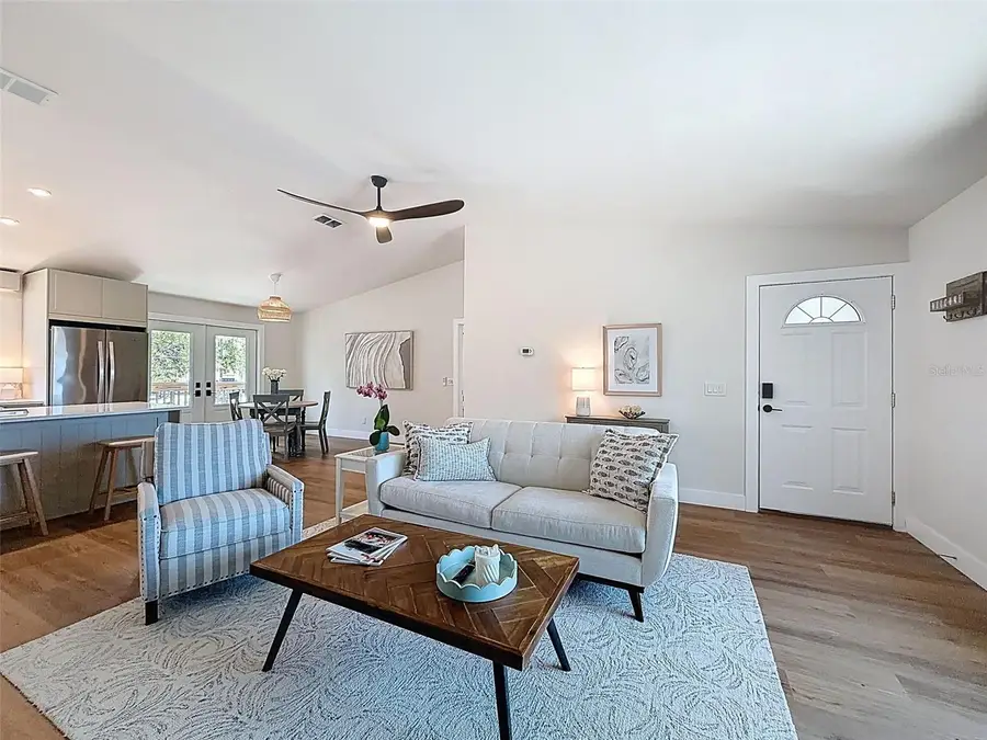 1899 Shore Acres Boulevard Ne, Saint Petersburg, FL 33703 - #3