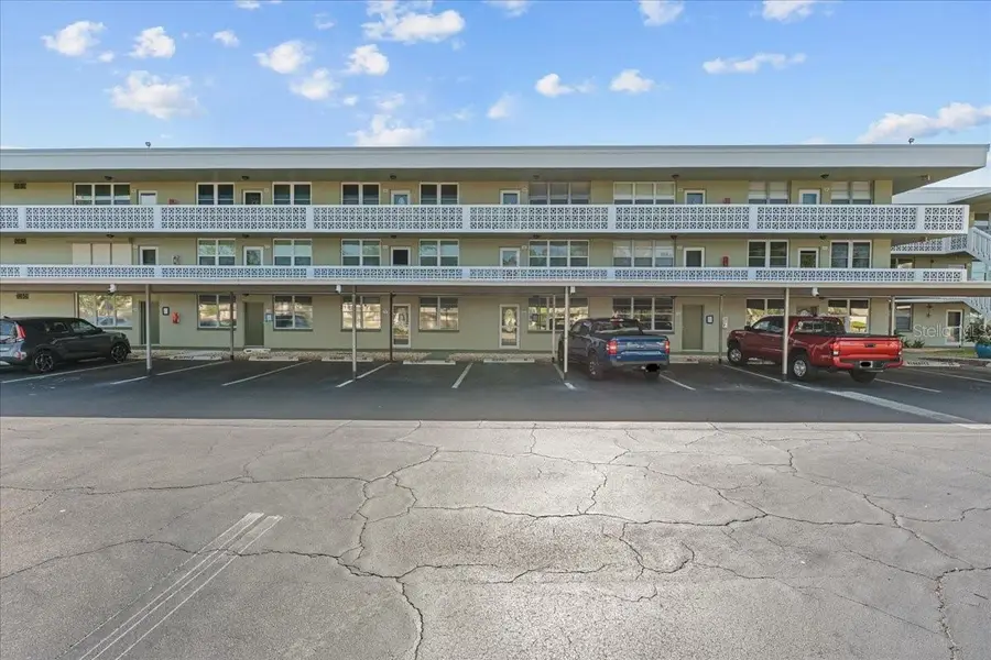 4885 1st Street Ne #212, Saint Petersburg, FL 33703 - #3