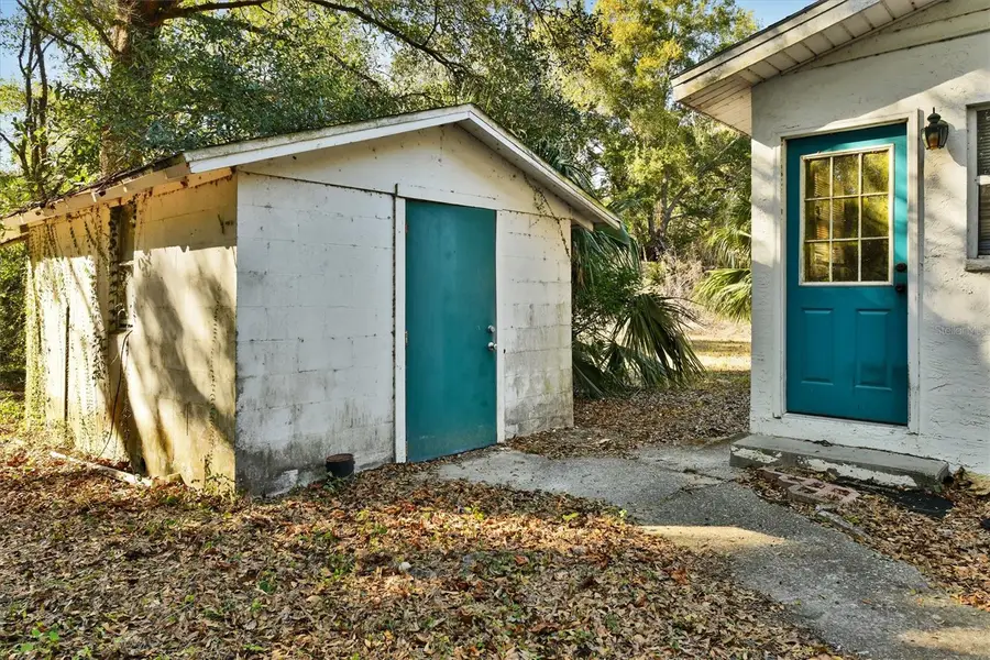 10015 Ohio Avenue, Thonotosassa, FL 33592 - #2