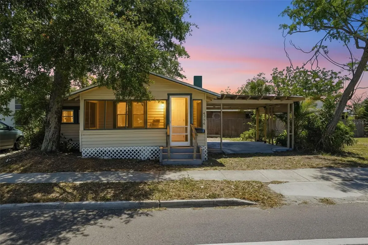 4734 15th Avenue S, Saint Petersburg, FL 33711 - #1