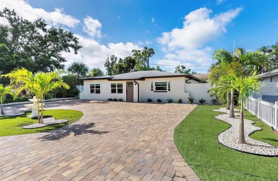 6750 W Flamingo Way S, Saint Petersburg, FL 33707 - #2