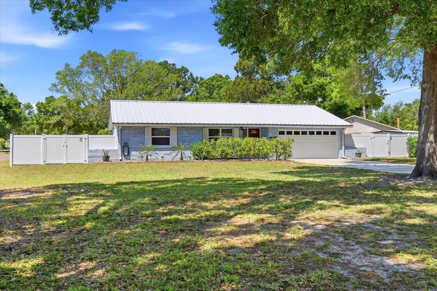 5700 Harding Boulevard Ne, Saint Petersburg, FL 33703 - #2