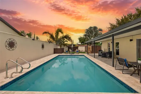 13522 Avista Drive, TAMPA, FL 33624