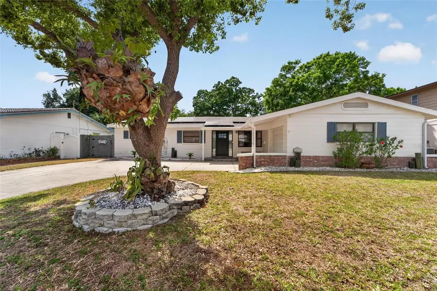 2842 61st Lane N, Saint Petersburg, FL 33710 - #2