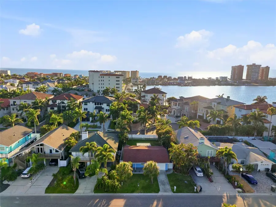 17734 1st Street E, Redington Shores, FL 33708 - #3