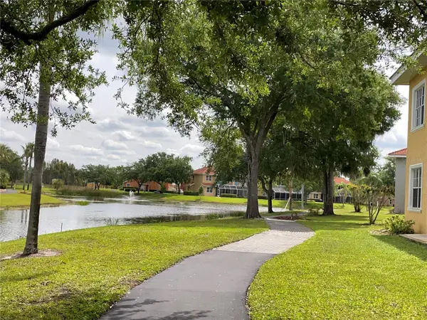 6816 Dali Avenue #205, LAND O LAKES, FL 34637