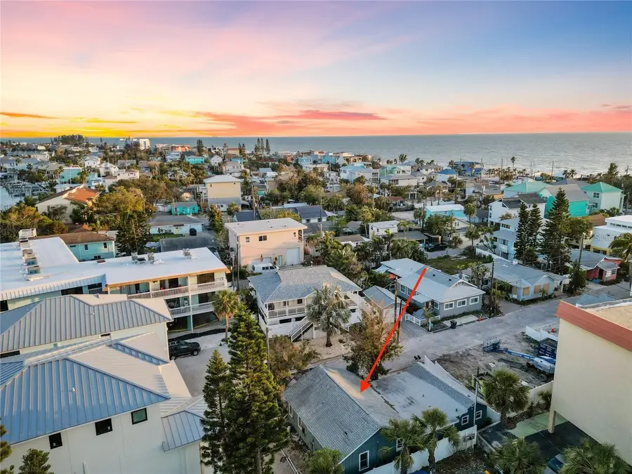 150 95th Avenue, Treasure Island, FL 33706 - #3