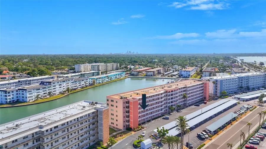 6025 Shore Boulevard S #303, Gulfport, FL 33707 - #2