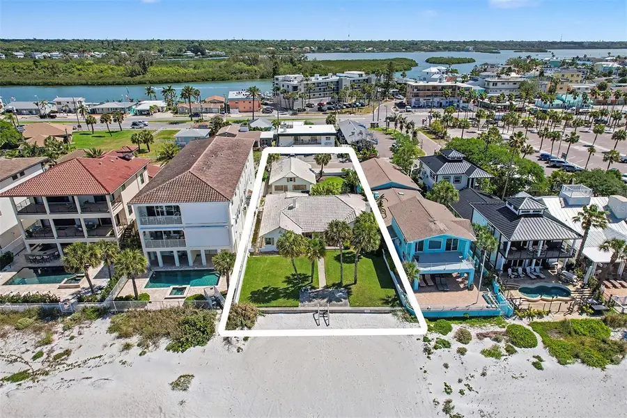 18206 Sunset Boulevard, Redington Shores, FL 33708 - #3