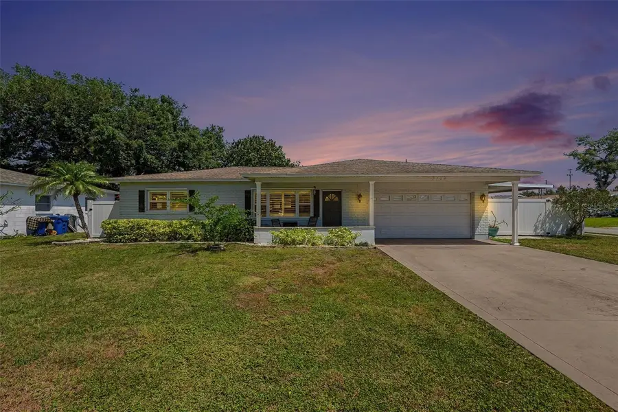 9703 48th Avenue N, Saint Petersburg, FL 33708 - #2