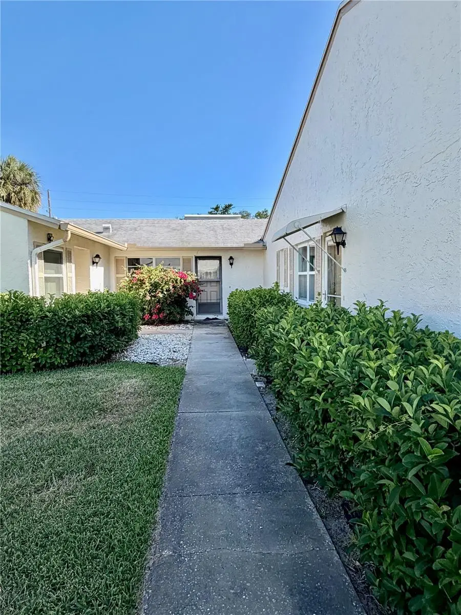 3386 39th Street S #B, Saint Petersburg, FL 33711 - #1