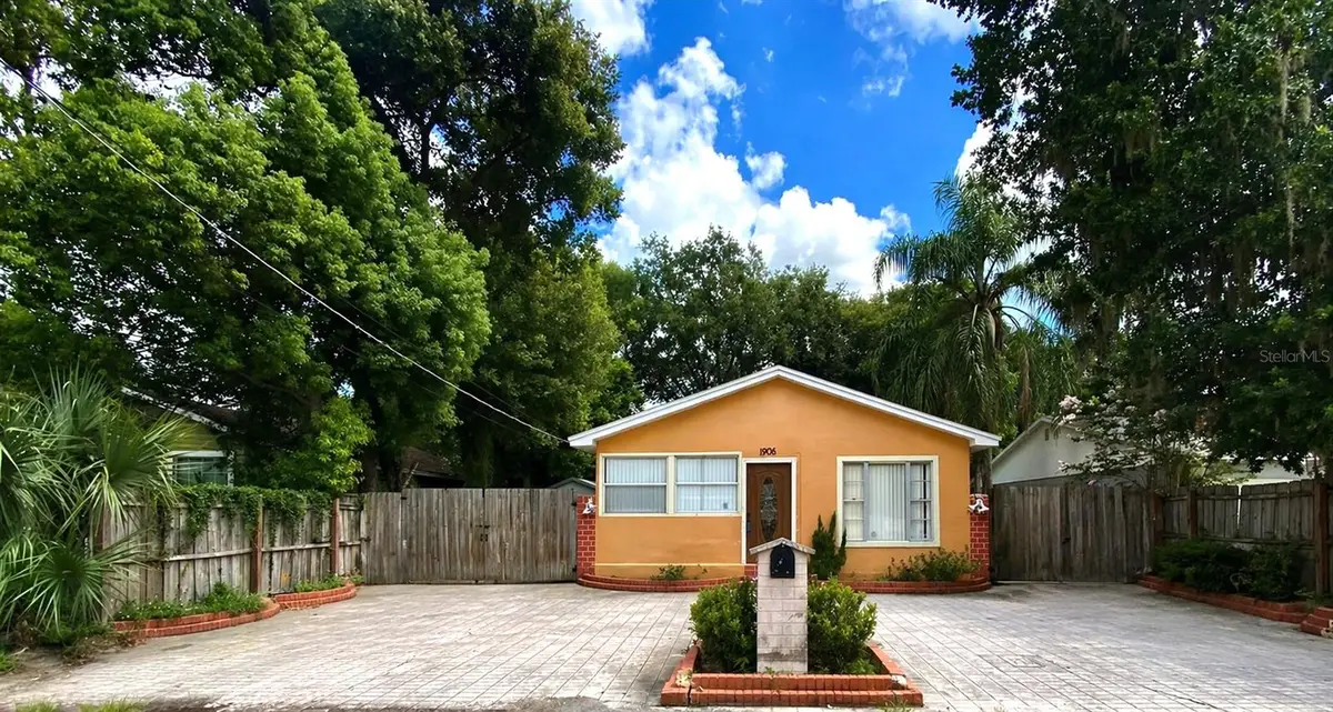 1906 E New Orleans Avenue, Tampa, FL 33610 - #1