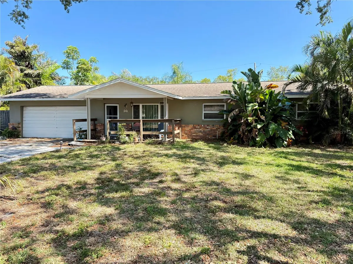 720 15th Avenue Sw, Largo, FL 33770 - #1