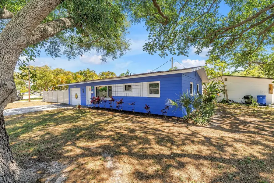 5698 24th Terrace N, Saint Petersburg, FL 33710 - #3