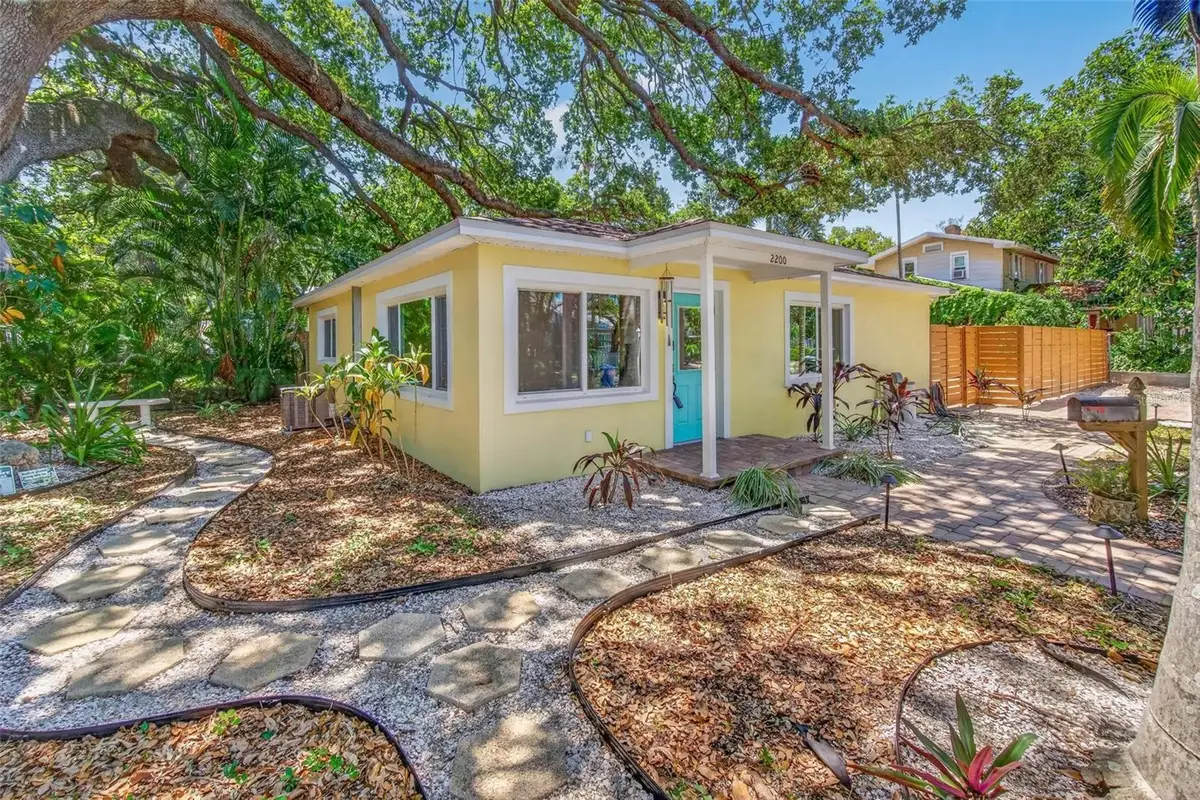2200 8th Avenue N, Saint Petersburg, FL 33713 - #1