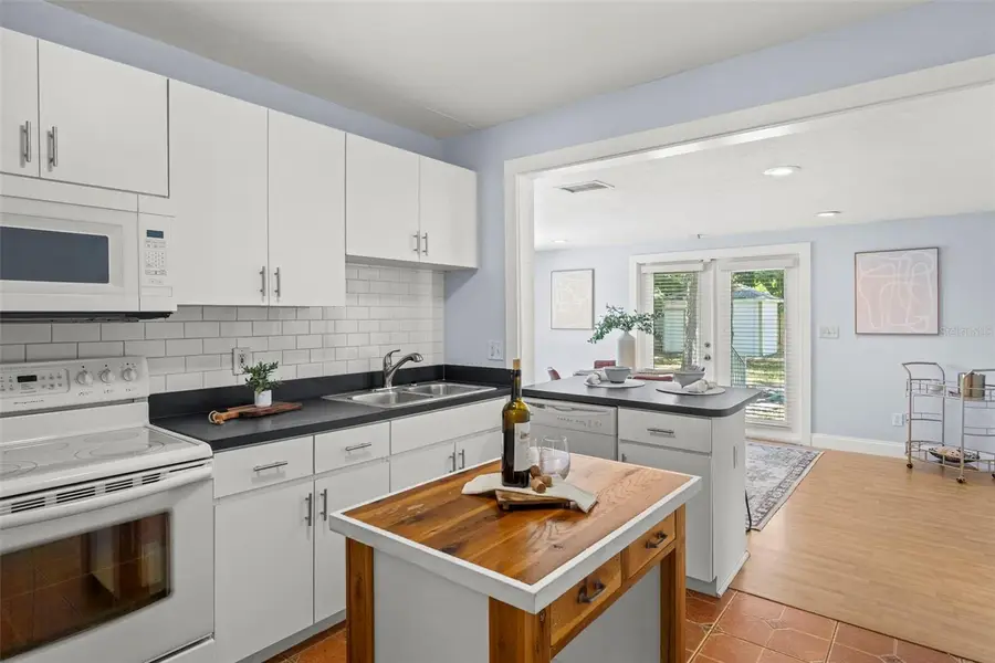 3313 Price, Tampa, FL 33611 - #3