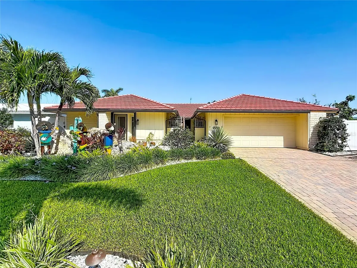 2162 W Vina Del Mar Boulevard, Saint Pete Beach, FL 33706 - #1