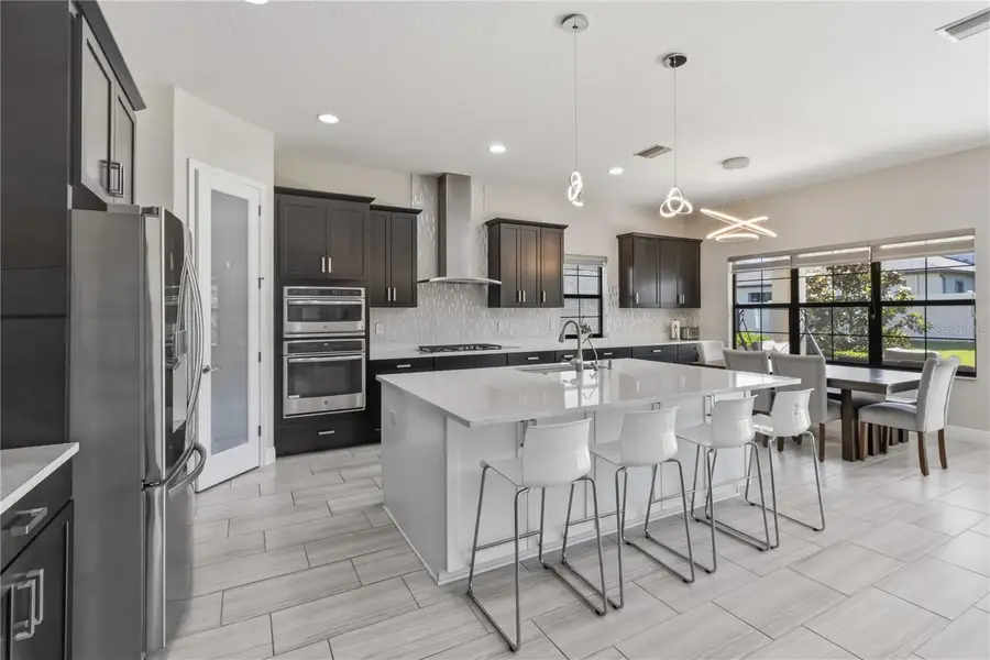 805 Viscount Street, Brandon, FL 33511 - #2