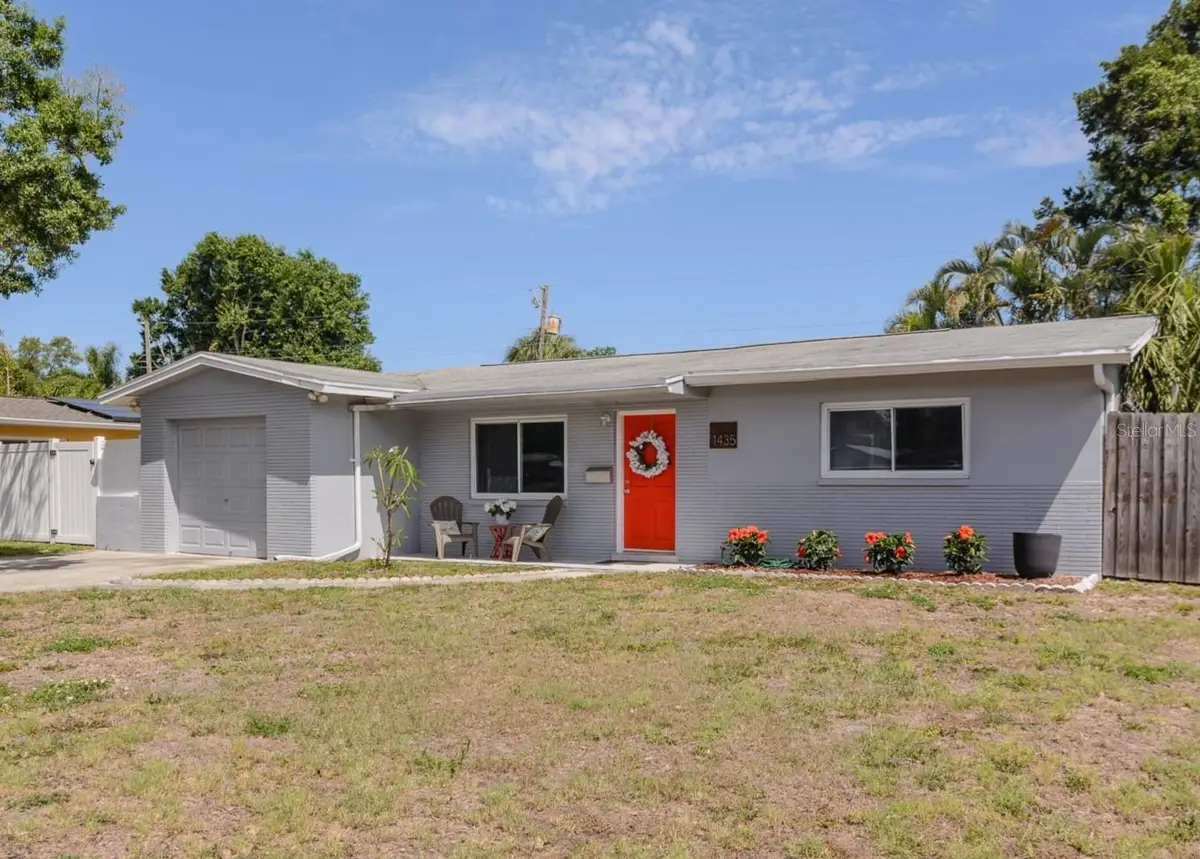 1435 77th Avenue N, Saint Petersburg, FL 33702 - #1