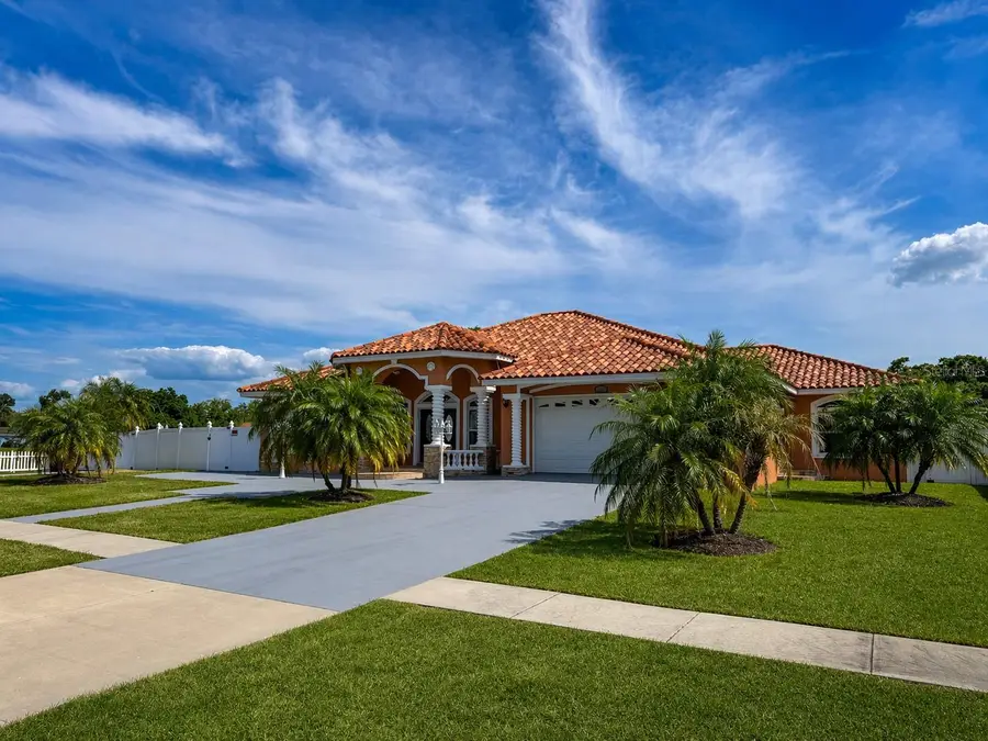 5550 64th Avenue N, Pinellas Park, FL 33781 - #2