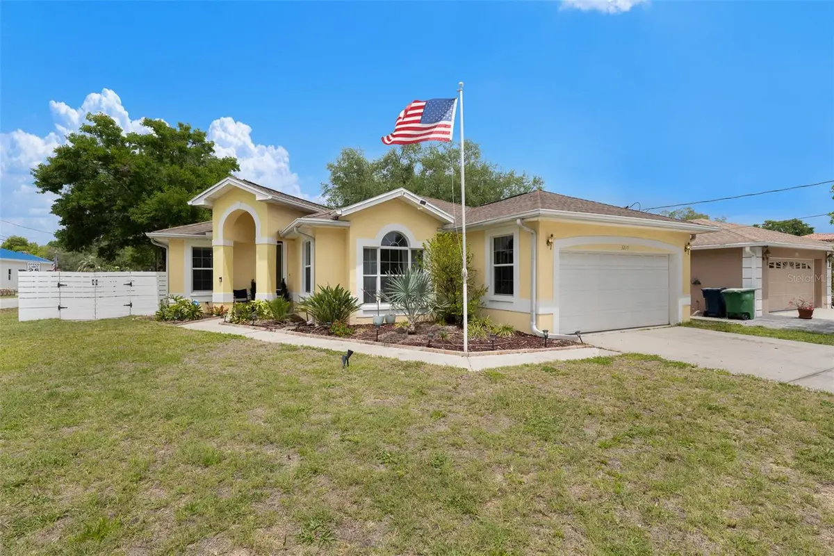 3217 W Bay Avenue, Tampa, FL 33611 - #1