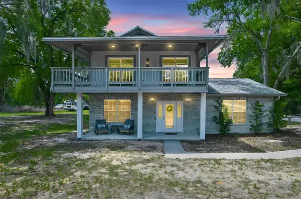 2802 Hideaway Lane, VALRICO, FL 33596