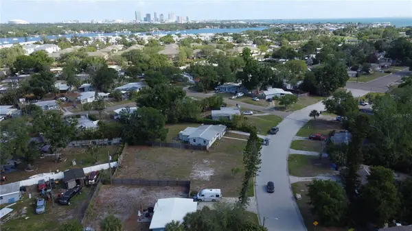 4101 Neptune Drive Se, ST PETERSBURG, FL 33705