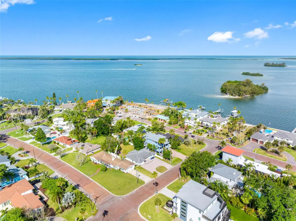 1794 Santa Barbara Drive, Dunedin, FL 34698 - #1