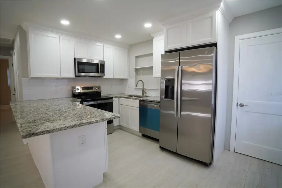 610 74th Avenue N, Saint Petersburg, FL 33702 - #2