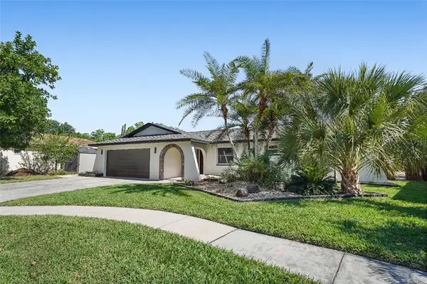 2370 Robyn Court, DUNEDIN, FL 34698