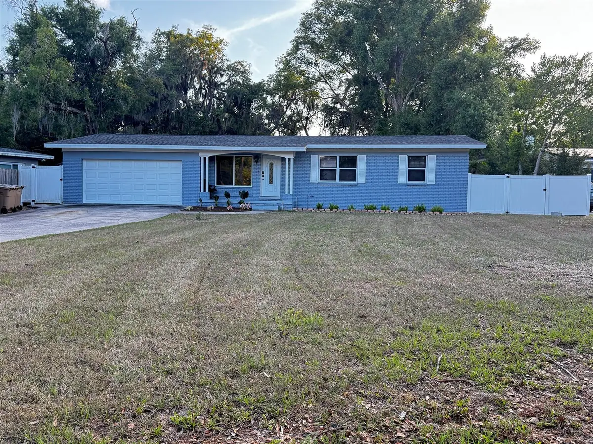 309 Belle Claire Place, Temple Terrace, FL 33617 - #1
