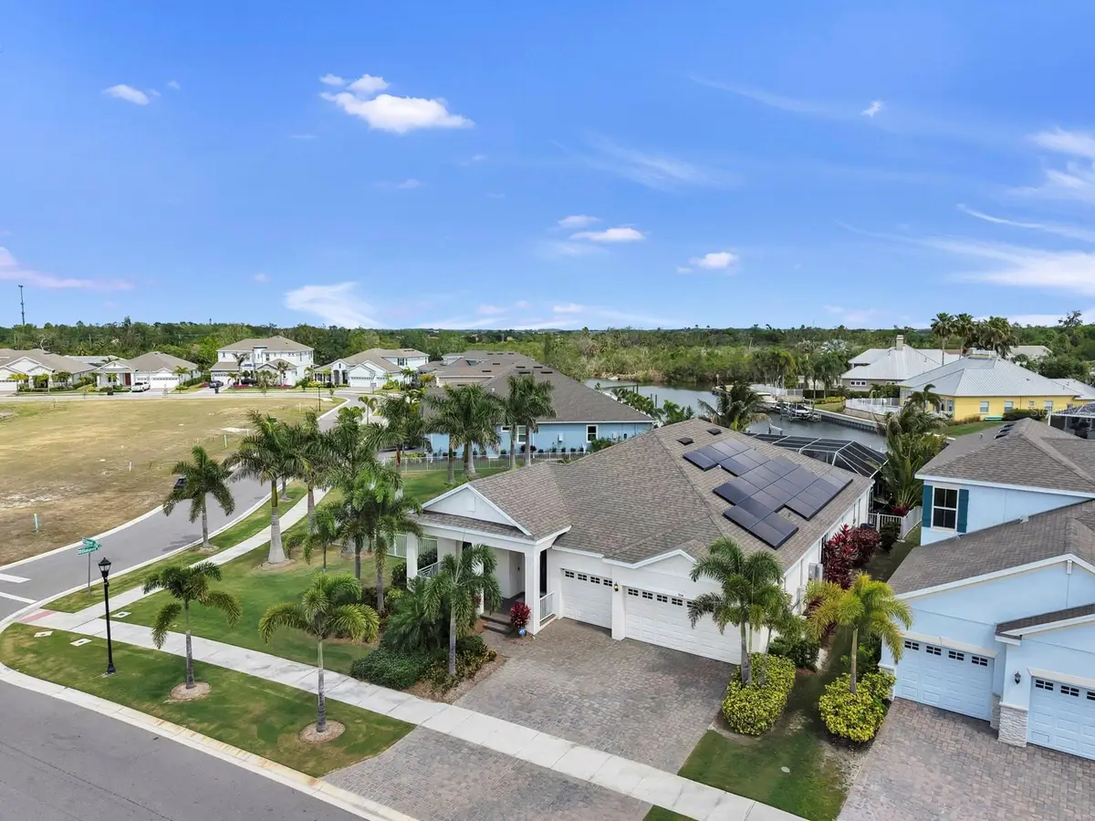 954 Signet Drive, Apollo Beach, FL 33572 - #1