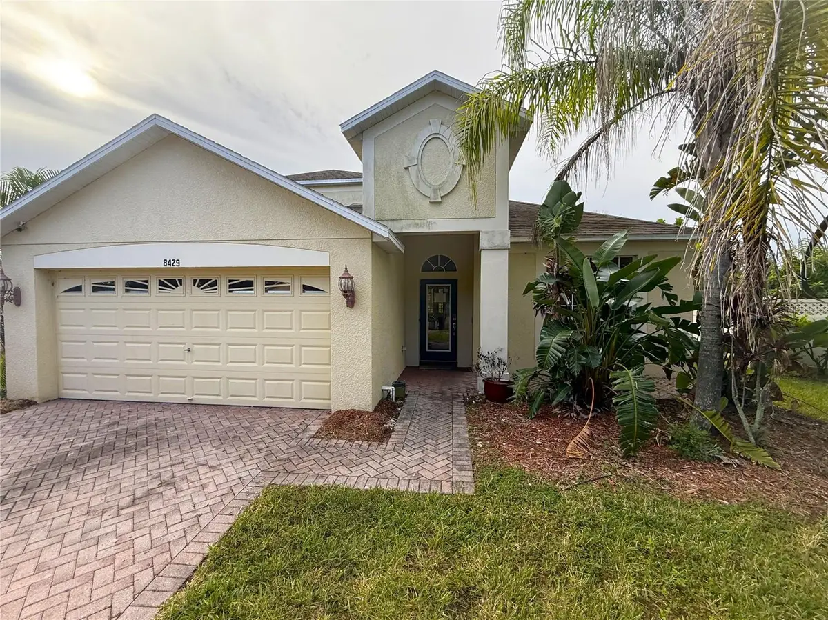 8429 Hunters Fork Loop, Ruskin, FL 33573 - #1