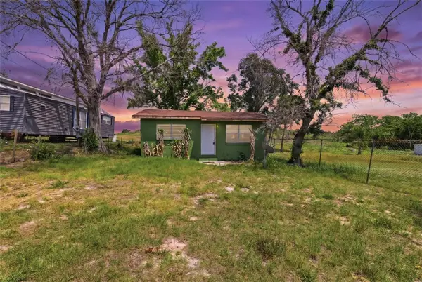 4610 Weeping Willow Avenue, SEBRING, FL 33870