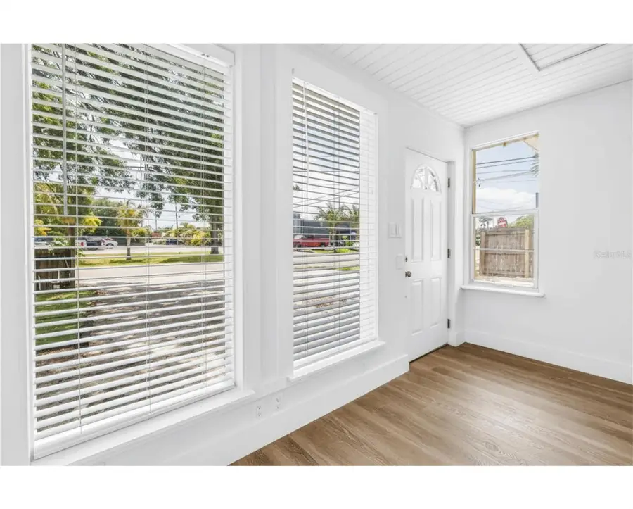 110 NE Monroe Circle N #1, Saint Petersburg, FL 33702 - #2